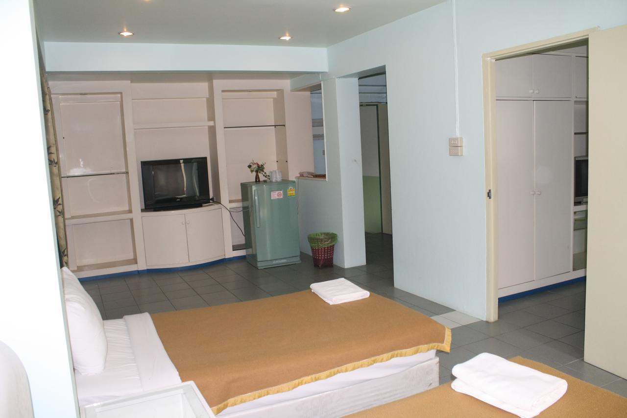 Chiangmai Bupatara Hotel Chiang Mai Bagian luar foto