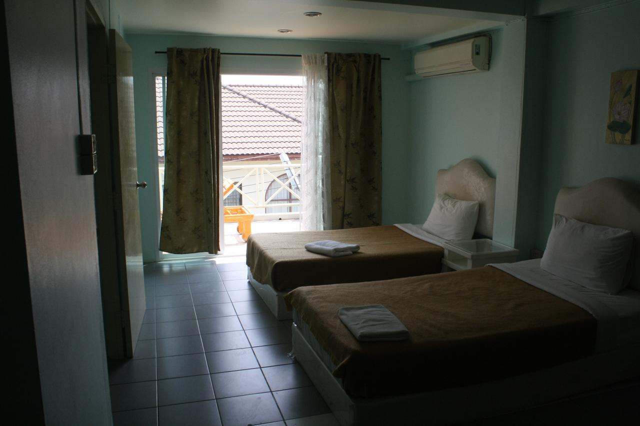 Chiangmai Bupatara Hotel Chiang Mai Bagian luar foto