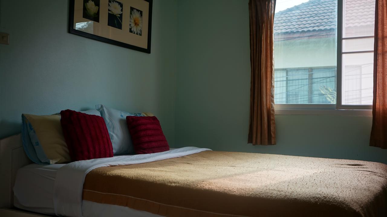 Chiangmai Bupatara Hotel Chiang Mai Bagian luar foto