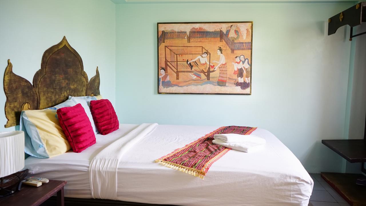 Chiangmai Bupatara Hotel Chiang Mai Bagian luar foto