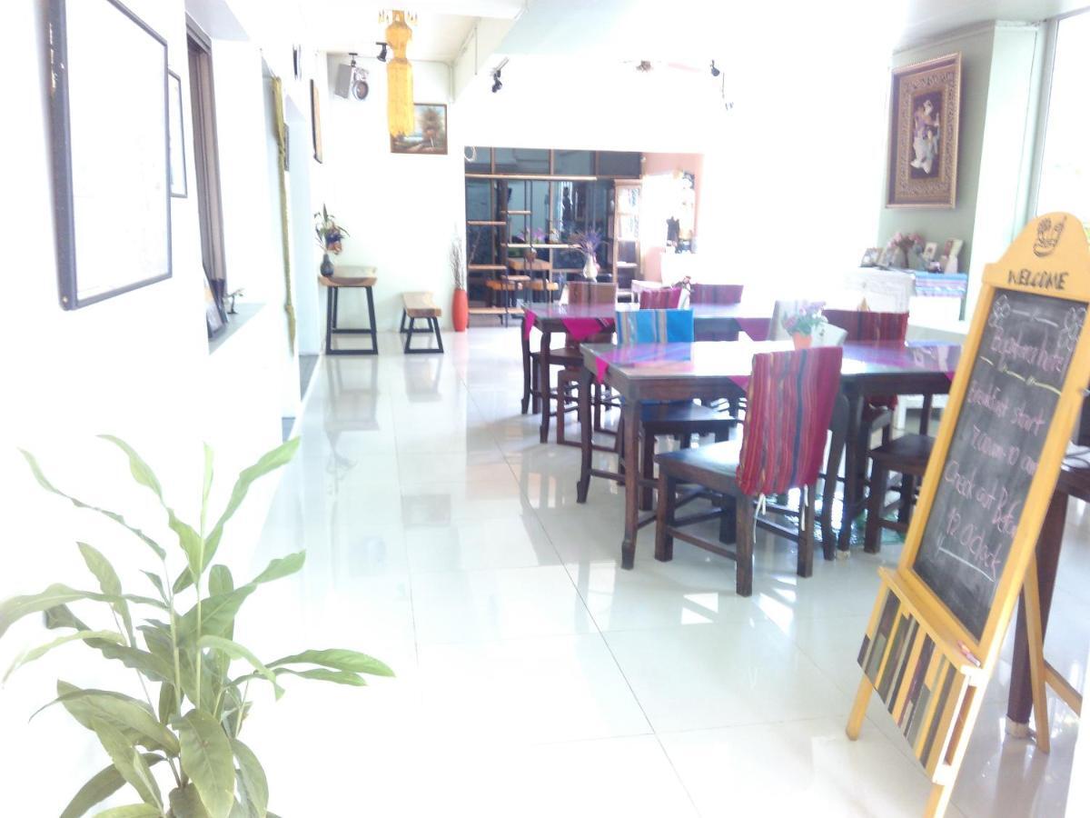 Chiangmai Bupatara Hotel Chiang Mai Bagian luar foto