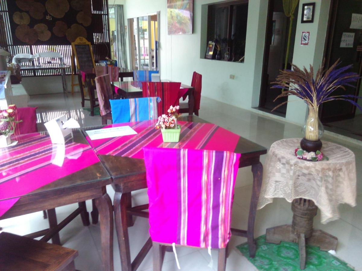 Chiangmai Bupatara Hotel Chiang Mai Bagian luar foto