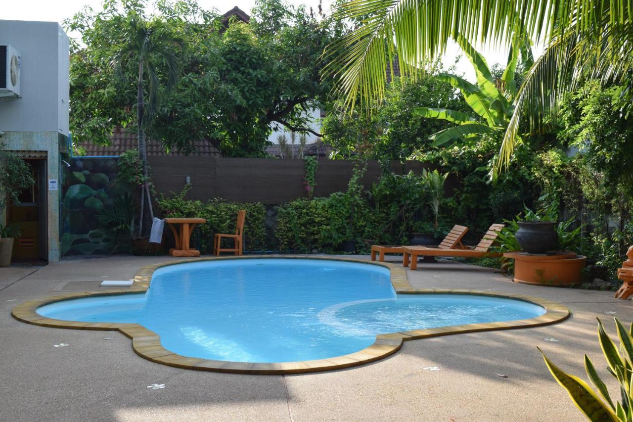 Chiangmai Bupatara Hotel Chiang Mai Bagian luar foto