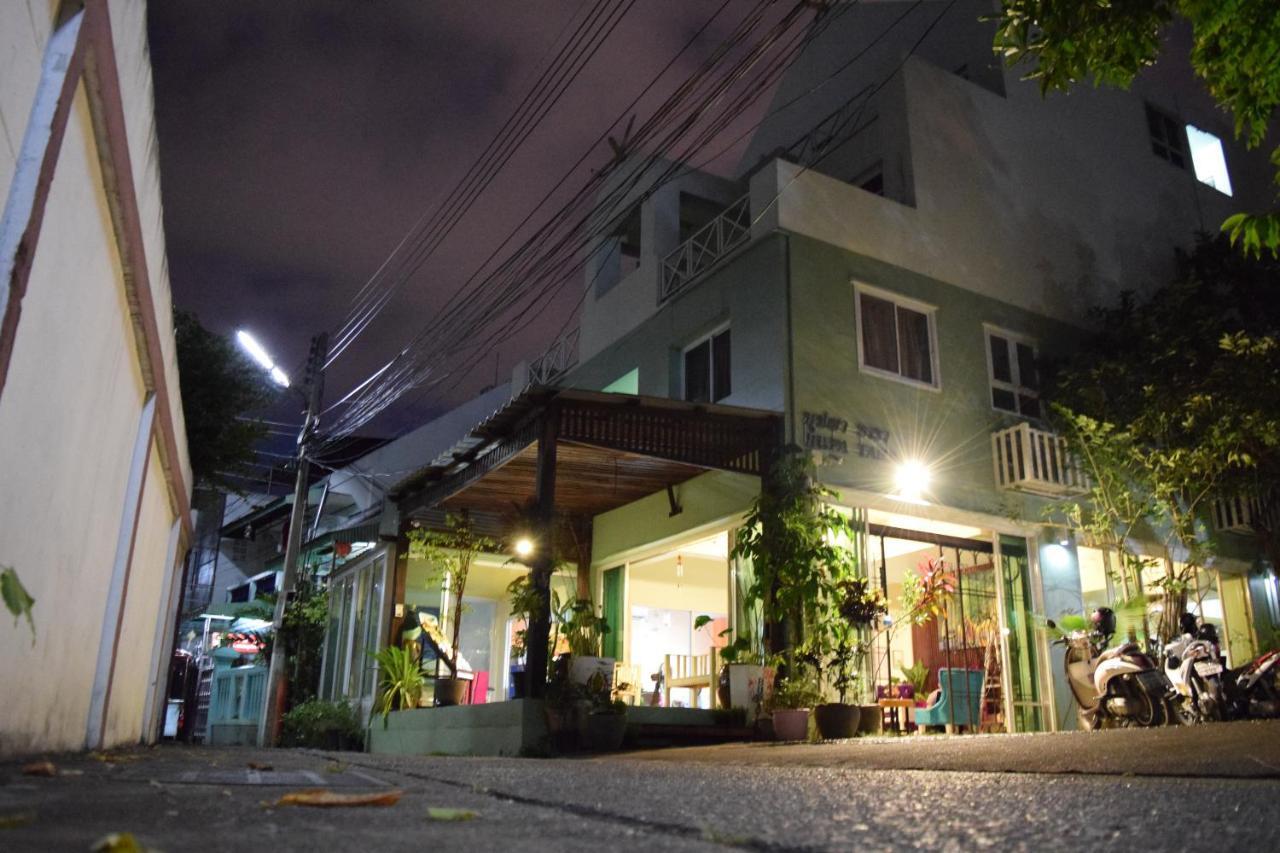 Chiangmai Bupatara Hotel Chiang Mai Bagian luar foto